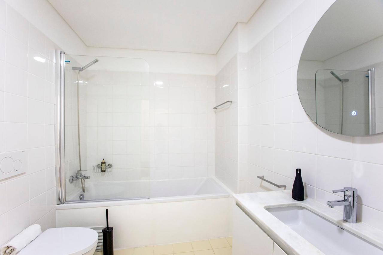 Superb 1Br Flat W/ Garden, Ac & Free Parking By Lovelystay Πόρτο Εξωτερικό φωτογραφία